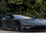 英雄联盟总决赛门票-F1年度争冠之夜，那个将赛道变成棋盘，让英雄成了棋子的透明人