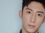 英雄联盟总决赛2025-多维战场，奥运周期下的关键战，挪威体育如何从冰场斩落足坛拜仁？