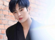 英雄联盟总决赛直播-神话重写，巴西踏平希腊之夜，斯通斯如何成为永恒注脚？