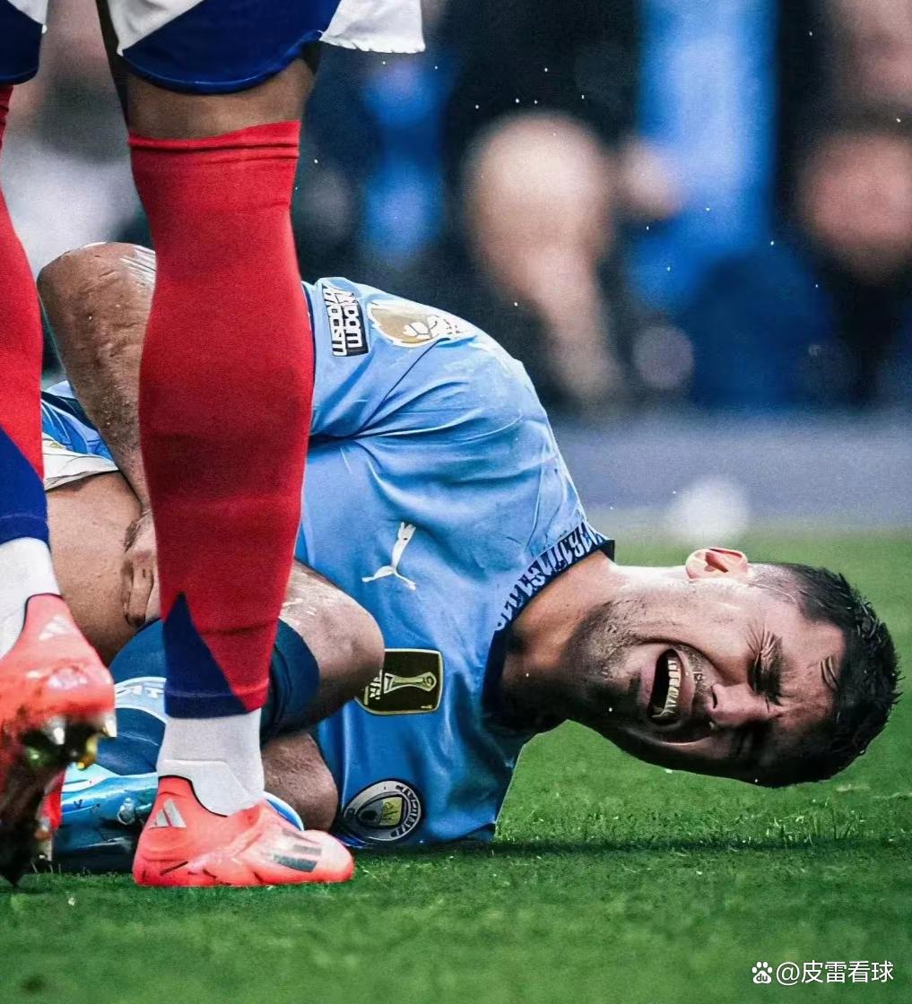 曼城跌入低谷，球迷怒斥主帅失去控制的简单介绍