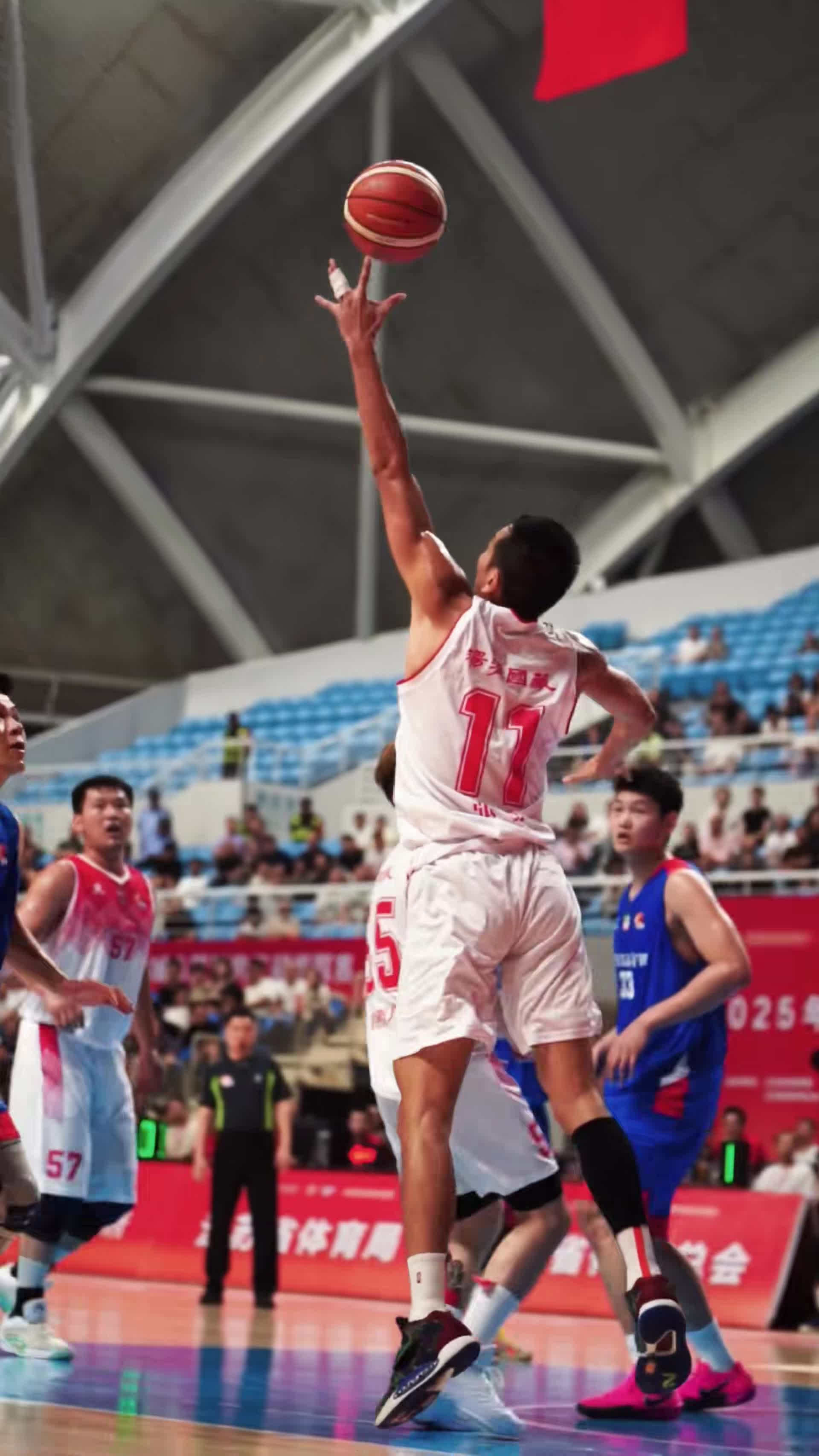 重磅篮球联赛战况实时报导！