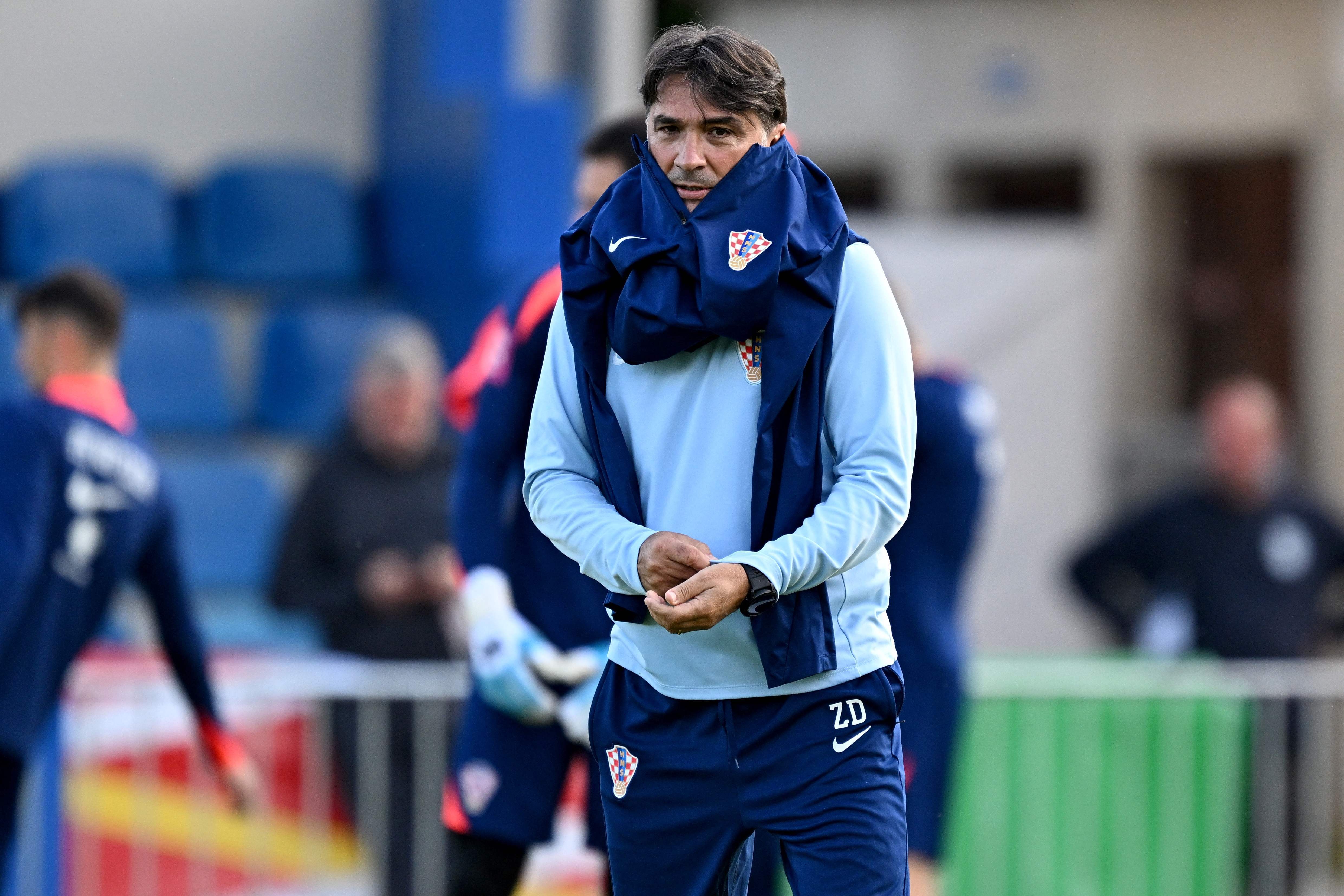 克罗地亚对意大利,双方球员调整战术准备 克罗地亚对意大利,双方球员调整战术准备