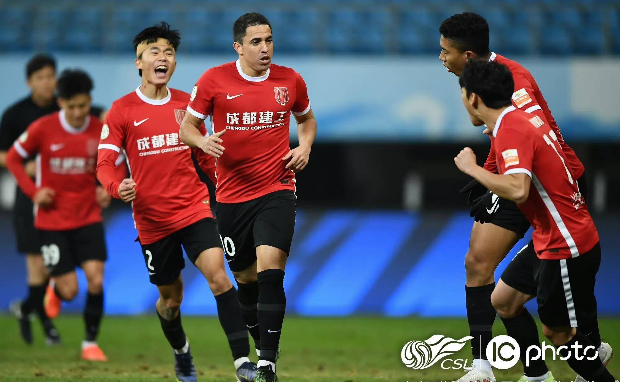 包含KT险胜DFM,卡塞米罗操刀奇招英雄翻盘强强对话成都决赛之夜,让粉丝疯狂欢呼的词条 包含KT险胜DFM,卡塞米罗操刀奇招英雄翻盘强强对话成都决赛之夜,让粉丝疯狂欢呼的词条