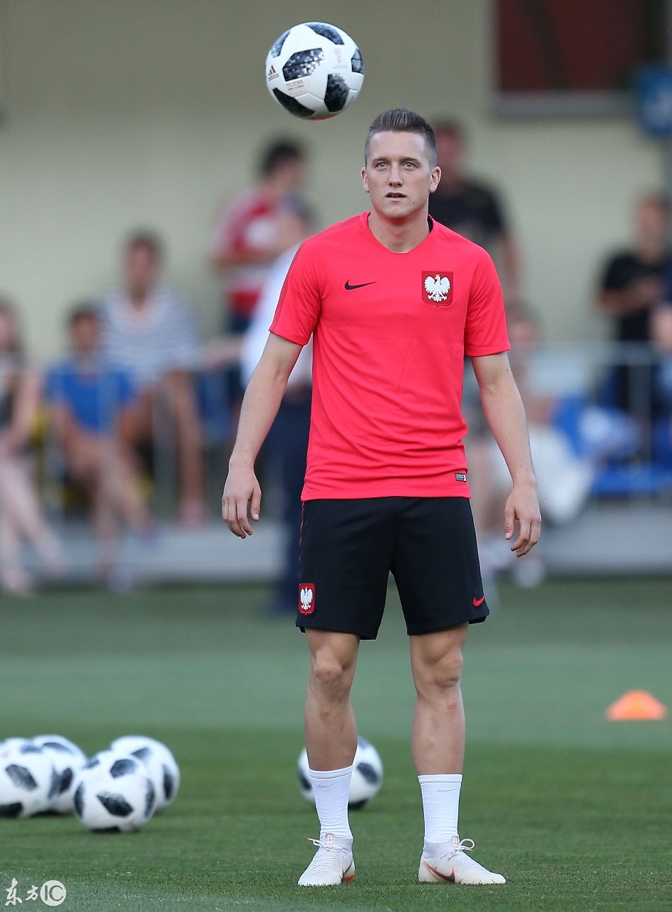 关于波兰队力克法国队,奥恰洛夫扛起全队的信息 关于波兰队力克法国队,奥恰洛夫扛起全队的信息