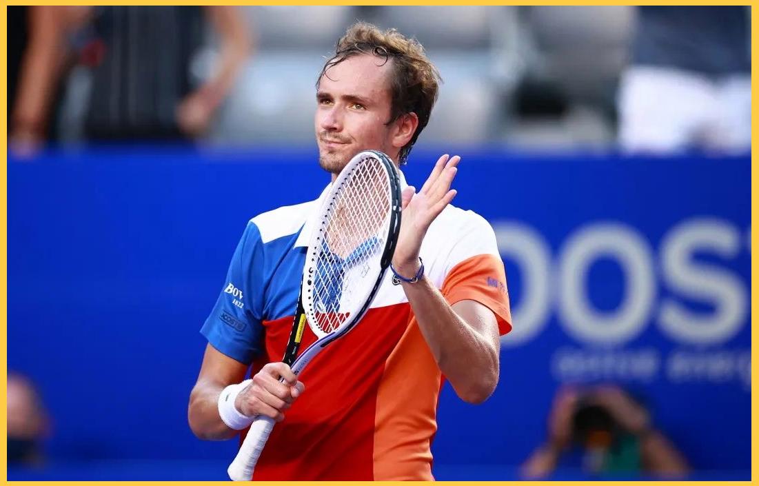 关于ATP总决赛完胜美网，梅德韦杰夫扛起全队的信息