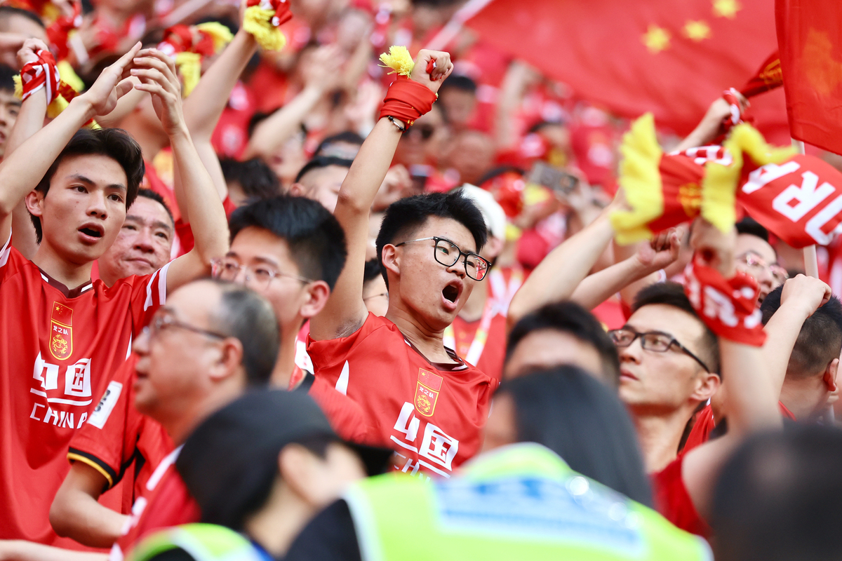 广州队实力有待提升,迎难而上 广州队实力有待提升,迎难而上