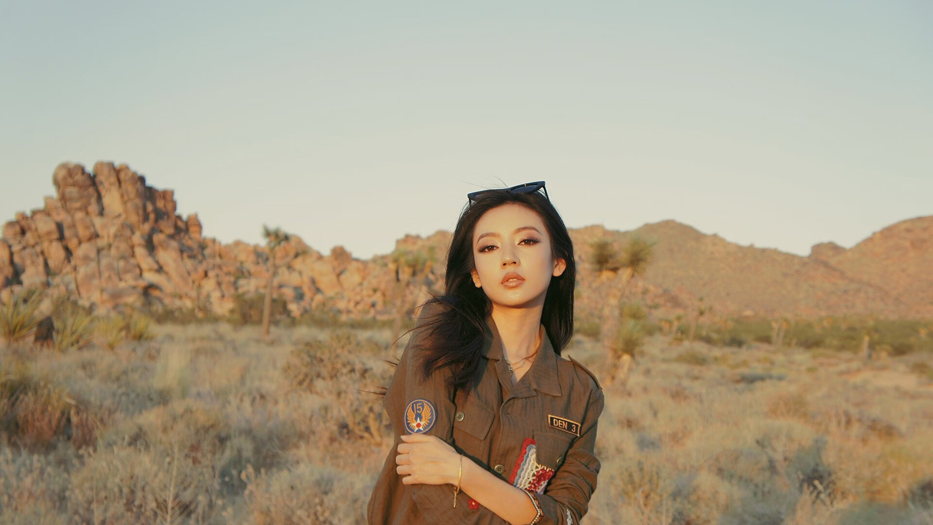 跨越次元的对决,开拓者冲垮新疆队,莫兰特成为关键先生