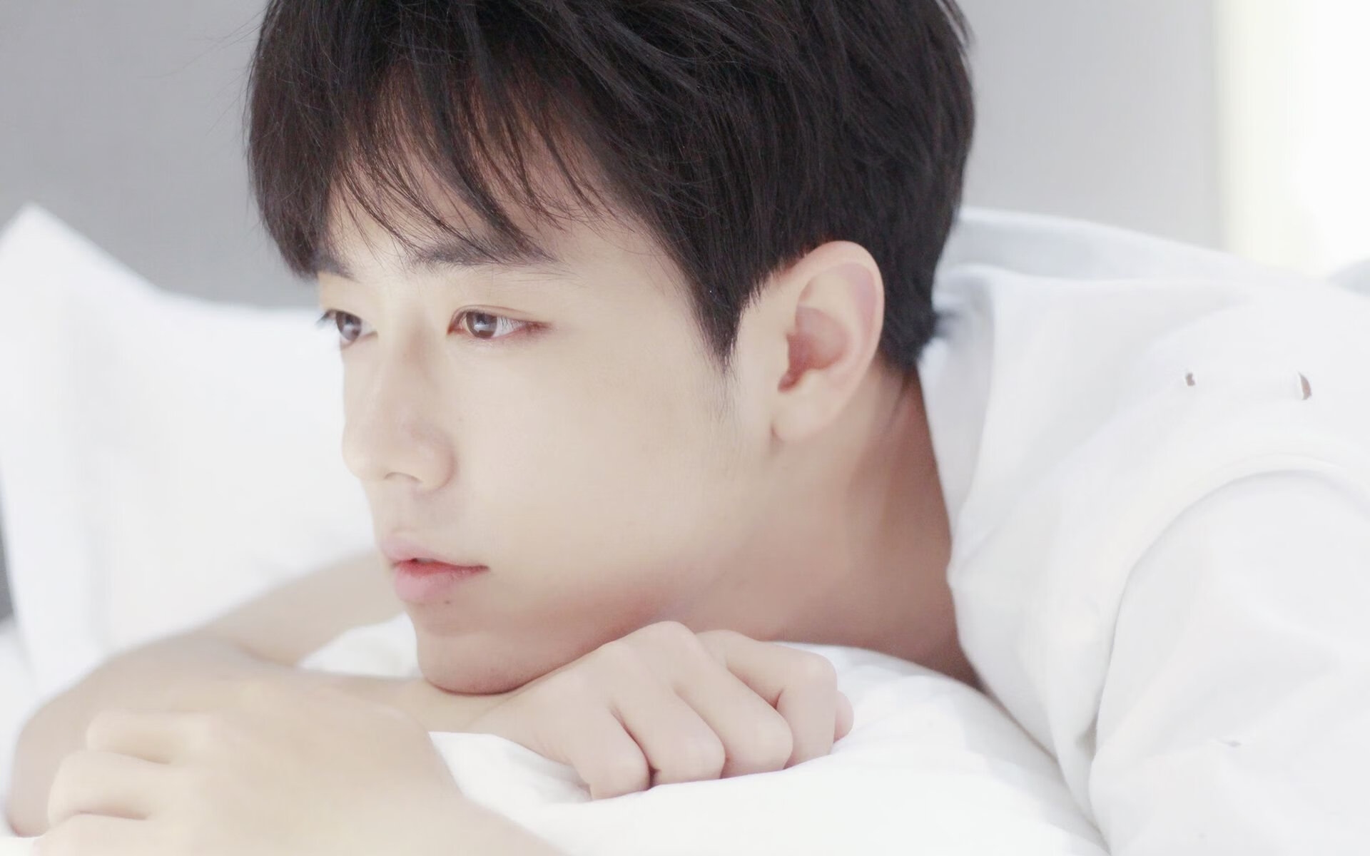 跨体育的巅峰对决，灰熊防守锁死火箭与布克在意甲焦点战的接管艺术